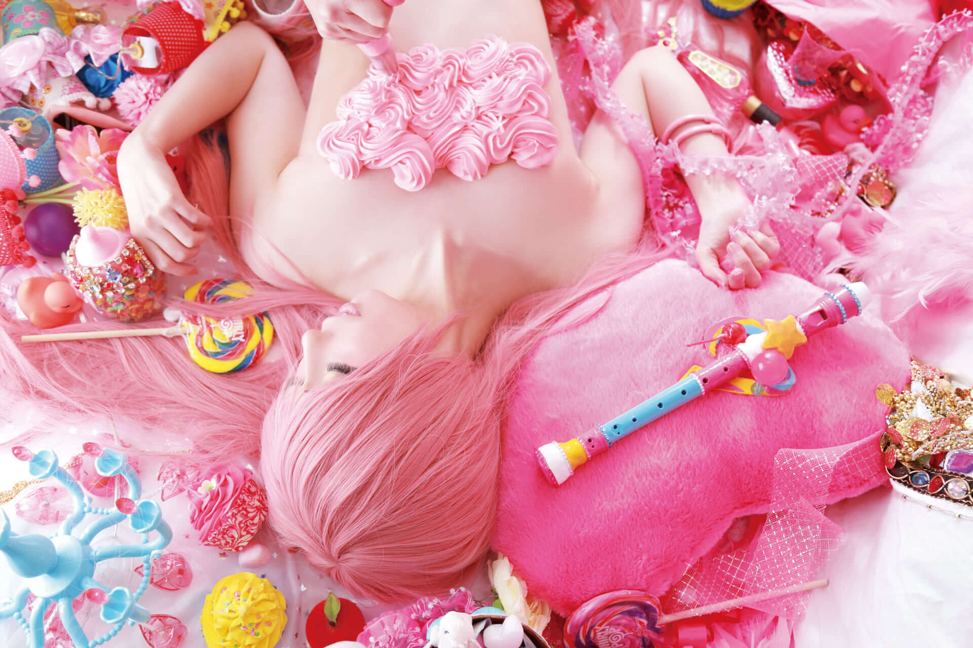 女体 盛り ケーキ