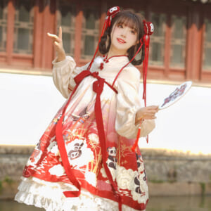 世界で活躍する中国人気コスプレイヤー 小柔seeu ロリータや漢服を着こなし イラストレーターとしても活躍 Weibo400万フォロワーに裏打ちされた表現力 Harajuku Pop Web